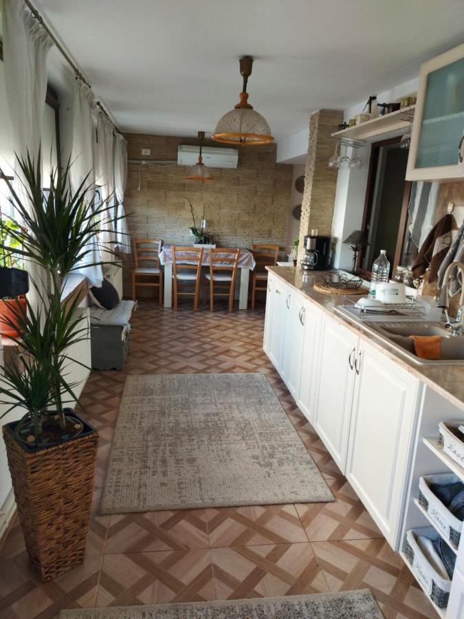 Apartmán Flomar By The Sea Mangalia Exteriér fotografie